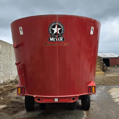 MEYER F700 Feed Mixers | Iron Listing (16)