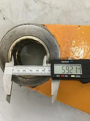 USED CINCINNATI MILACRON 3990751