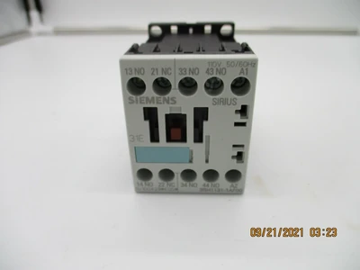 NEW Siemens 3RH1131-1AF00