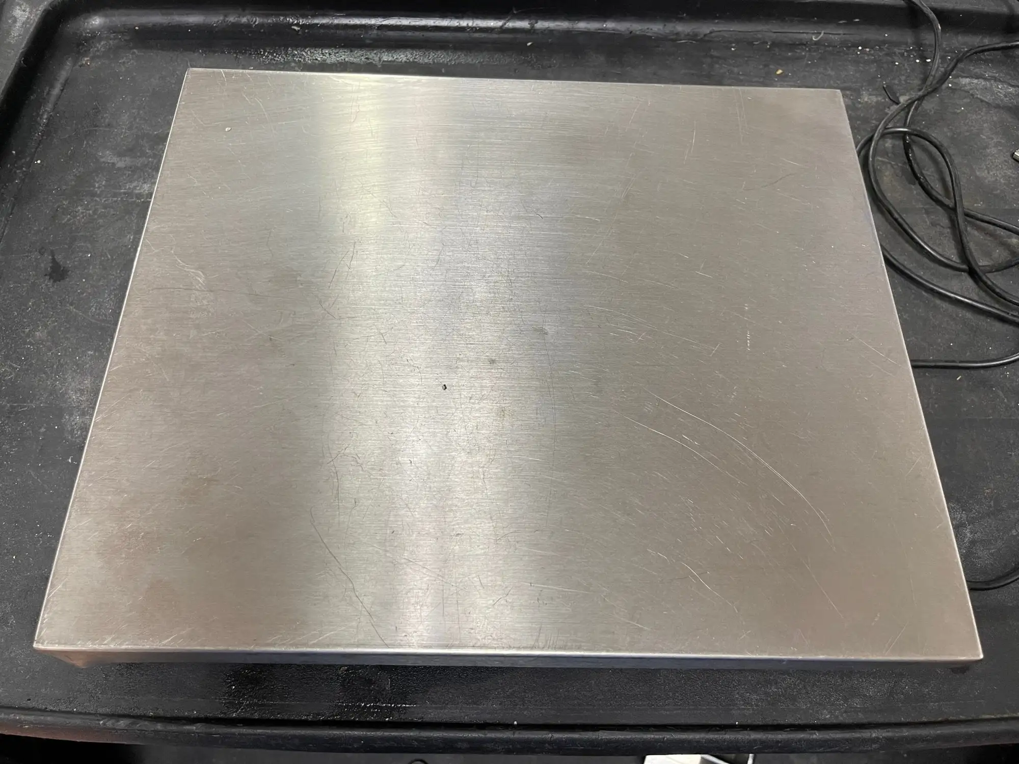 Used Toledo Used Mettler Toledo AM5010 30lb x 0.01lb POS Checkout Bench Scale Food Scales Illinois US | Falcon Restaurant Supply #1376442