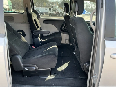 USED 2012 DODGE GRAND CARAVAN