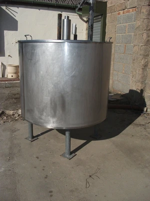 600L S/S JKTD Enclosed Mixing Tank