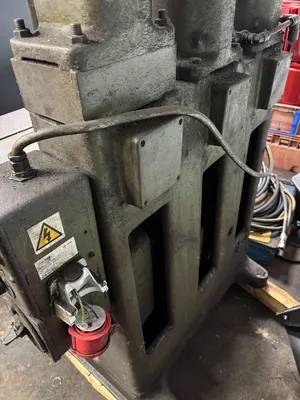 HERBERT 3 spindle drill Drilling | Bowland Trading Ltd (7)