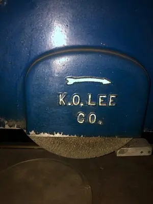 K.O. LEE 8″ X 18″ SURFACE GRINDER WITH COOLANT, HYDRAULIC TABLE FEED