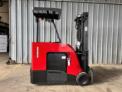USED 2019 RAYMOND 425-C50TT