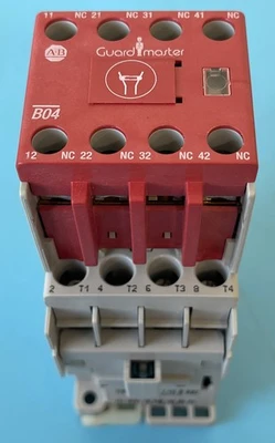 NEW Allen-Bradley 100S-C12EJ404C