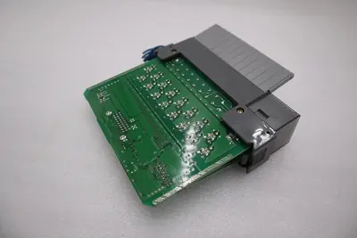Allen Bradley 1746-OV16 /C SLC 500 16-Point Digital Output Module STOCK K-676-C