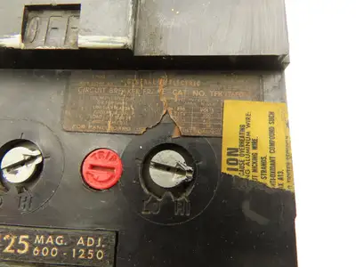General Electric TFK226F000 Circuit Breaker 125A 2-Pole