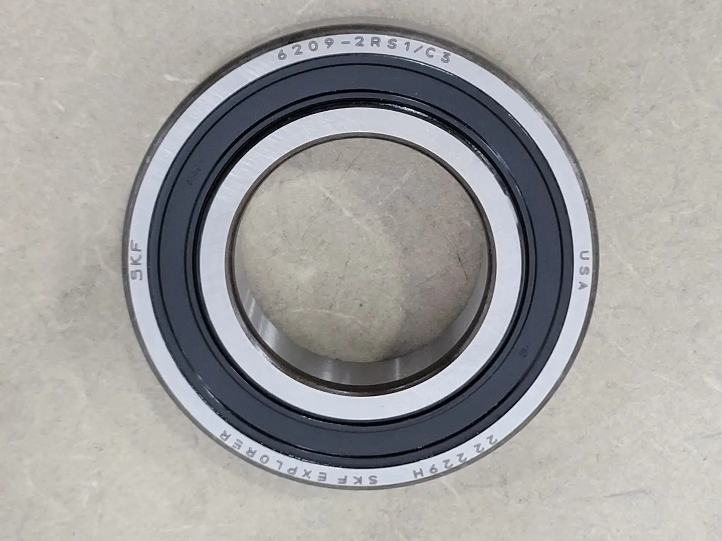 NEW SKF 6209-2RS1/C3
