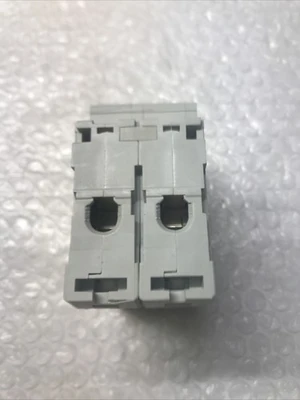 NEW Schneider Merlin Gerin Square D 24452