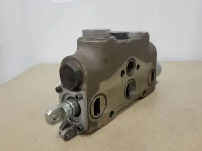Hydraulic Valve Section 27B2