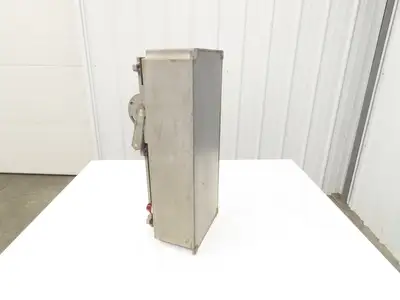 Allen-Bradley 502-T694890-1 Combination Starter Fusible 600V 3PH 10HP 120V Coil