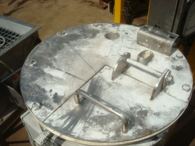 110L S/S Vert Enc Water JKTD Mixer Tank