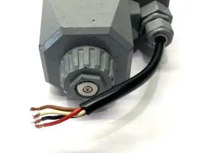 USED TOKIMEC DIRECTIONAL CONTROL VALVE