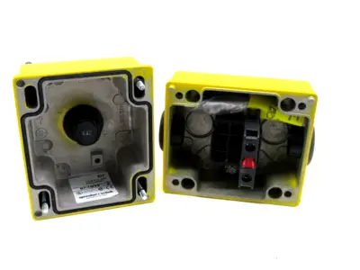 NEW SPRECHER+SCHUH D7-1MYP PUSHBUTTON ENCLOSURE D71MYP
