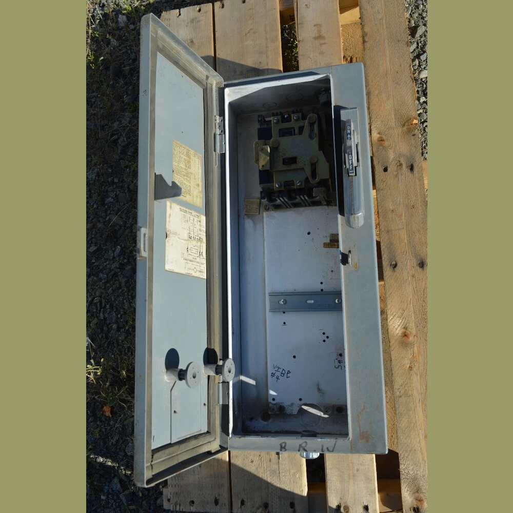 Allen Bradley Size 1 or 2 Combination Starter