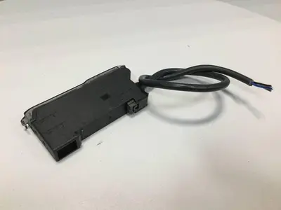 USED OMRON E3X-NA11