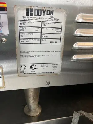 Doyon Model FPR3 - 3 Rotating Deck Pizza Oven - 208V 1 PhaseDoyon Model FPR3 - 3 Rotating Deck Pizza Oven - 208V 1 Phase