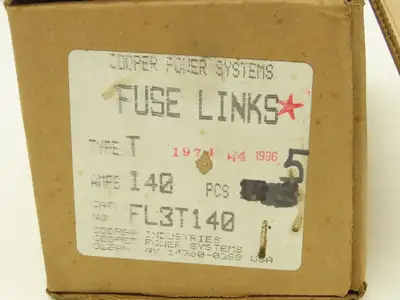 Cooper FL3T140 Universal Fuse Link Button Head 140 Amperes Slow Acting  Lot of 5