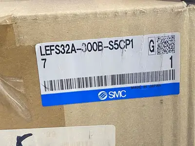 USED SMC SMC LEFS32A-300B-S5CP17
