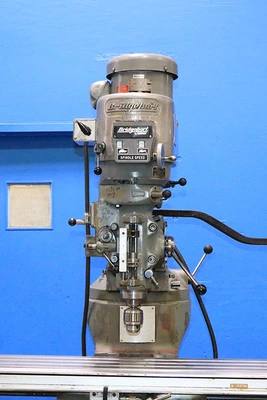 USED 1981 Bridgeport SERIES I