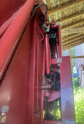 NEW HOLLAND 648 Balers | Penncon Management, LLC (25)