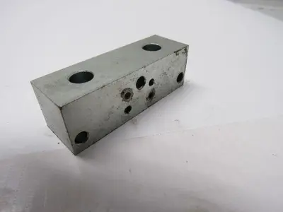 New | in-Stock LINCOLN INDUSTRIAL _UNKNOWN_ Valves/Fittings | Arrow Industrial #627052