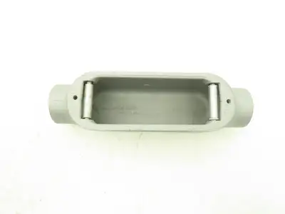 Appleton Electric C125-M Condulet 1-1/4" Mall Iron Type C Unilet Lot of 5