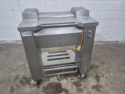 USED 2004 MAJA EVM 4006