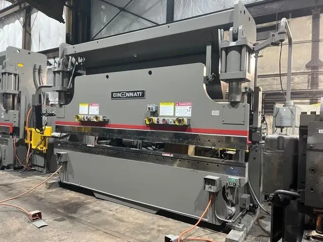 Used CINCINNATI 175CB12 Press Brakes | BLUMBERG MACHINERY COMPANY #399066