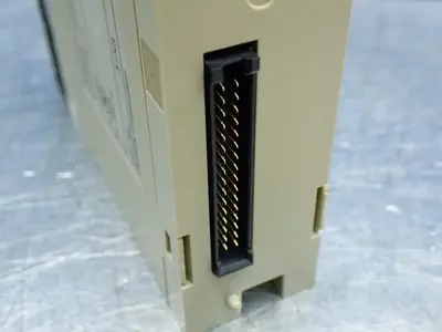 Used OMRON C200HDA003 PLC Processors | HGR 24 #752927