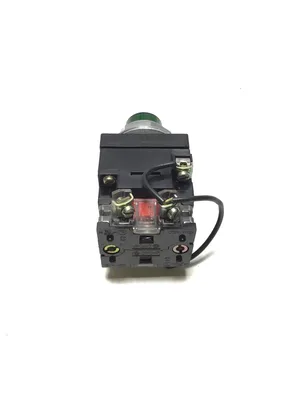 General Electric CR104PLT18G Pushbutton Light