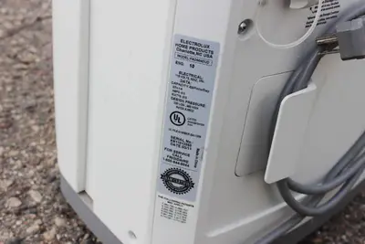 Electrolux Humidifier 50 Gallon/ Day, 115 Volts6 amps, Model # FAD 504 DUD