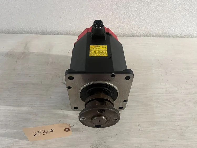 Used FANUC a12/2000 Servo Motors | MachineStation #946778