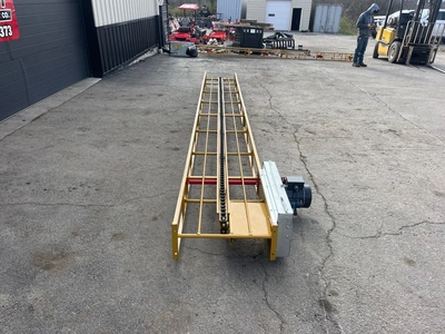 Snowco 16ft Hay Elevator Hay Elevator | County Equipment Company LLC (3)