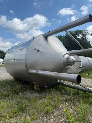 Used 2010 MUELLER 8,300 GALLON Stainless Steel Tanks New Jersey US | Perry Equipment #871224