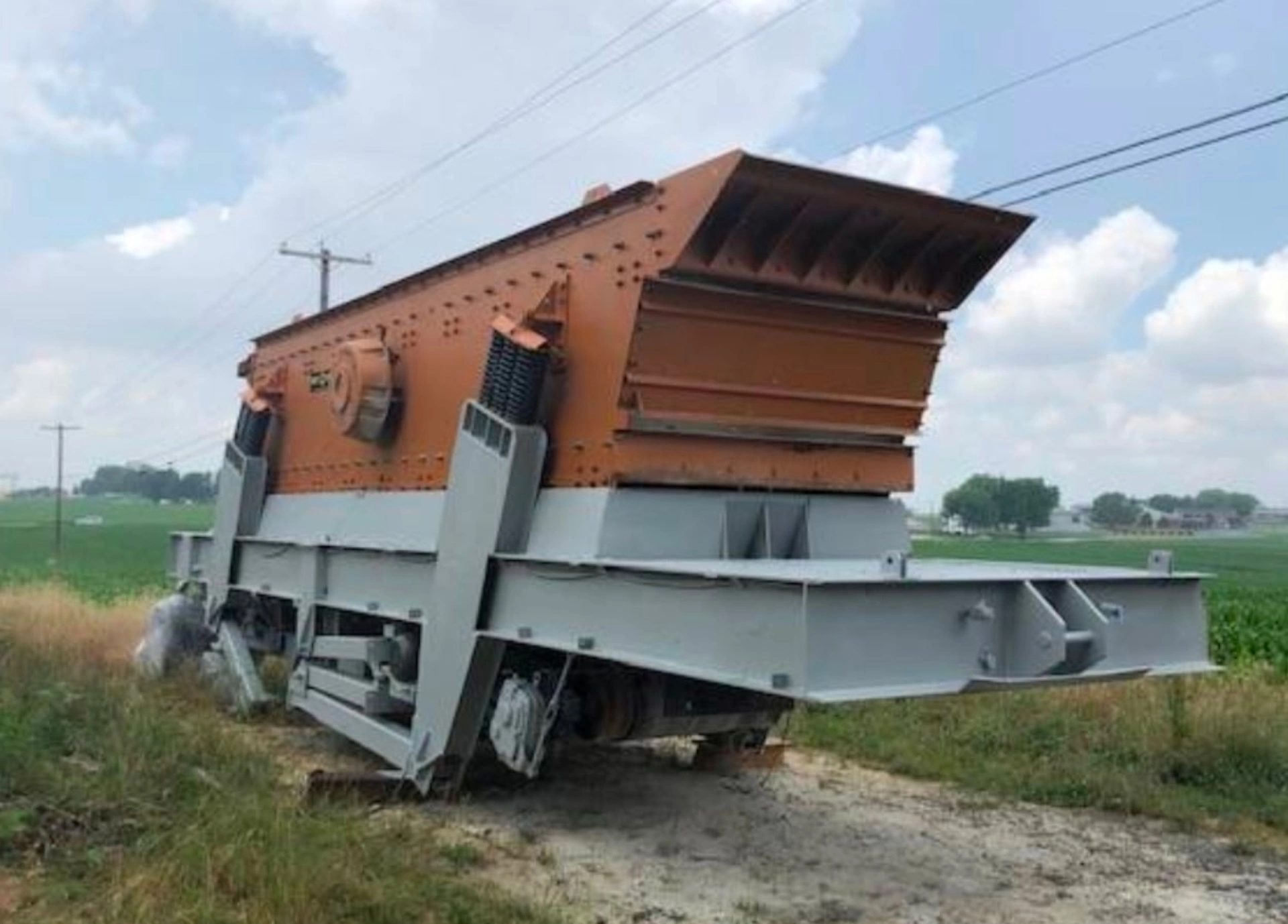 USED HEWITT-ROBINS V11 VIBRATORY SCREENER