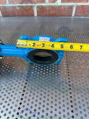 USED AXEL LARSSON AL77 230-SR ACTUATOR W/ AXEL LARSSON AL 42 DN 065 BUTTERFLY VALVE