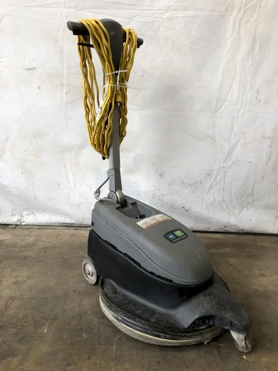 Used TENNANT BR-2000-DC Burnishing Machines Ohio US | Yoder Brothers machinery 7 #90888