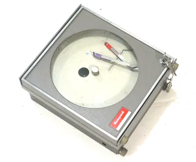 HONEYWELL 612X9-HT-00-007M-L CHART RECORDER 612X9HT00007ML