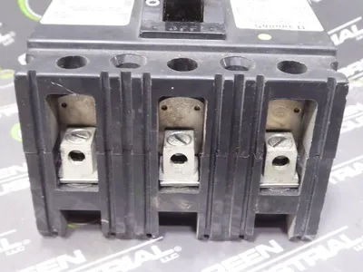 Square D FHL36020 Molded Case Circuit Breaker 20A 600VAC Used