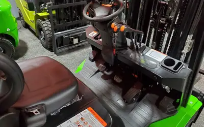 Used 2026 Viper FD30 Internal Combustion Forklifts: Pneumatic Tire New York US | United Lift #1446903