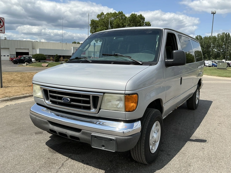 Used 2005 FORD E-350 Vans Michigan US | Miedema Asset Management Group #1322353
