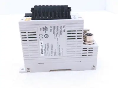 Keyence SL-R11 Safety Relay Control Unit 24VDC Din Rail Mount