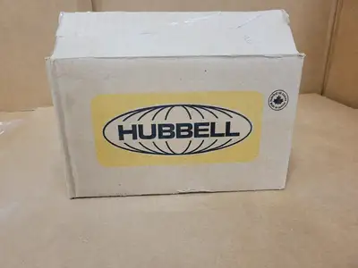 NEW HUBBELL 8372