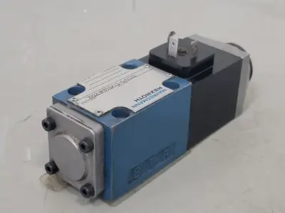 NEW REXROTH 3WE6A9-51/BG24NZ55L