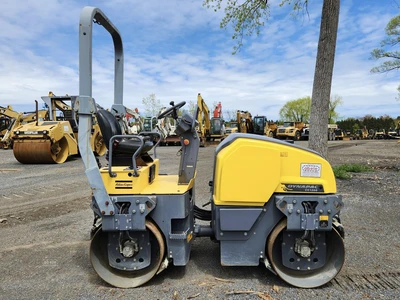 Used 2015 DYNAPAC CC1200 Tandem Rollers New York US | Abele Tractor #1343166