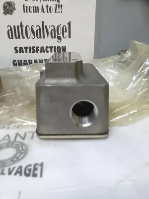 New | in-Stock DONALDSON P166298 Indicators | Surplus Asset Holdings #1227151
