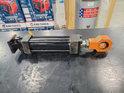 USED PARKER FILTRATION 02.50-CEE 2HLU24AC 8.000