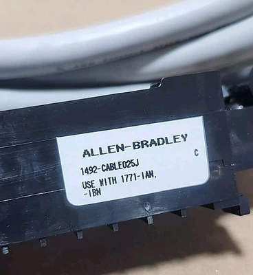 NEW Allen-Bradley 1492-CABLE025J